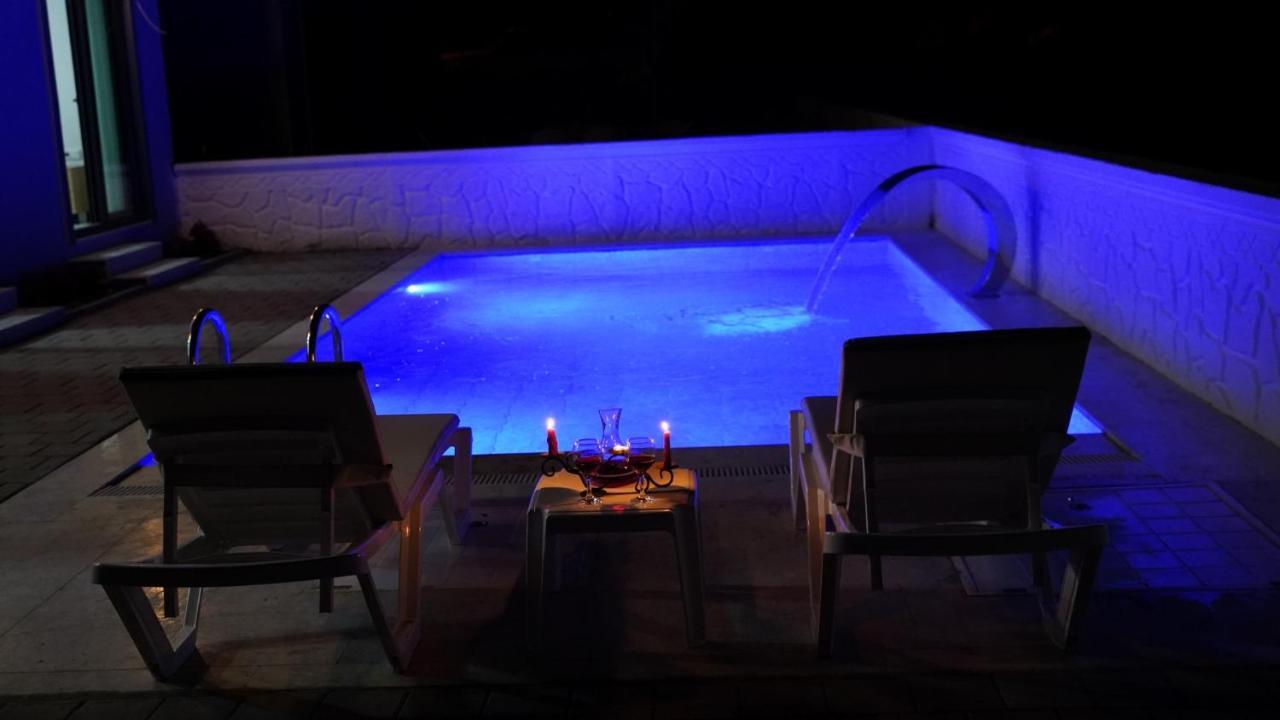 Talia Villalari Villa Fethiye